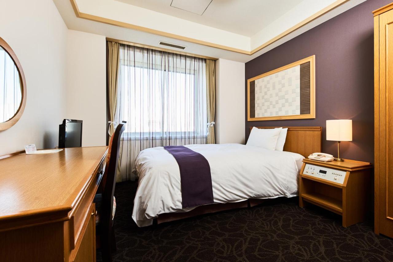 Hotel Tokyo Garden Palace Ngoại thất bức ảnh