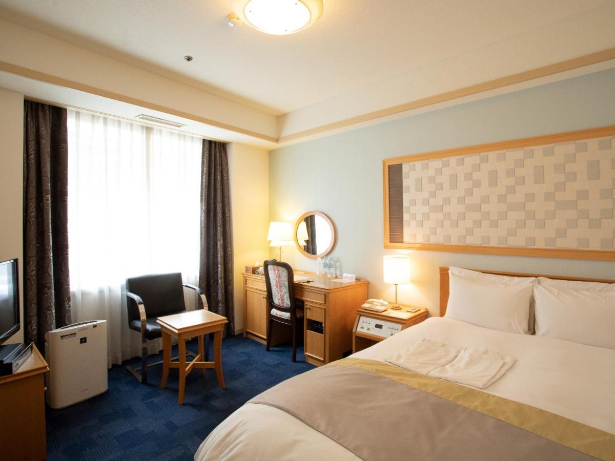 Hotel Tokyo Garden Palace Ngoại thất bức ảnh