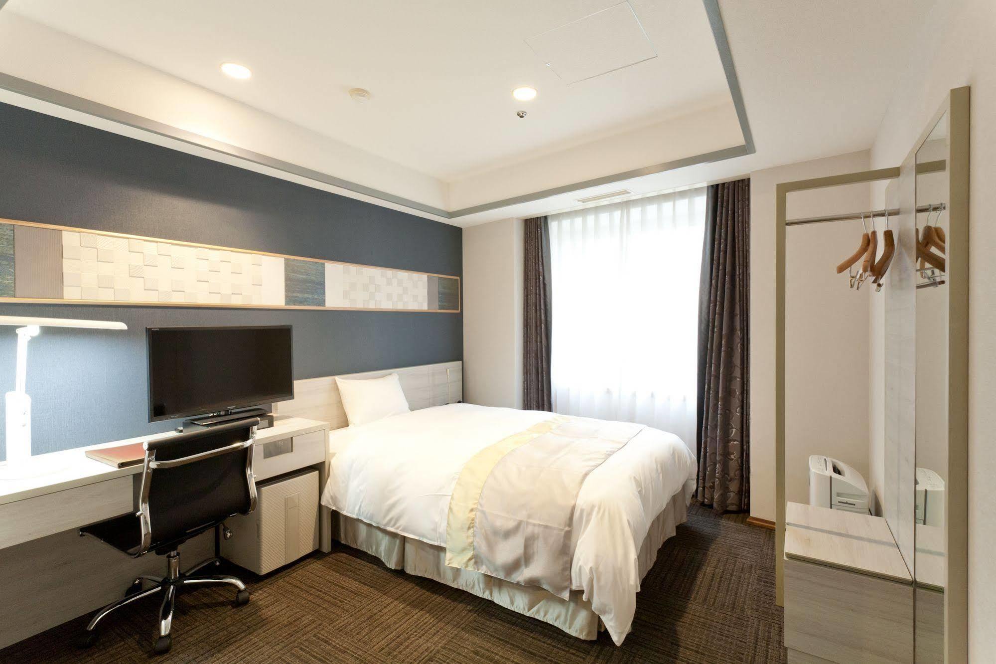 Hotel Tokyo Garden Palace Ngoại thất bức ảnh